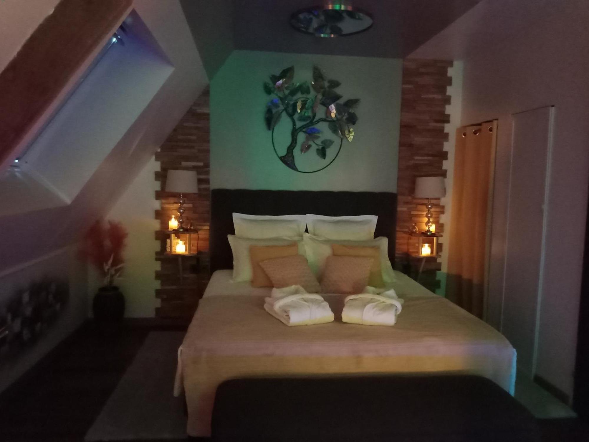 Manoir Du Grand Chene Hotel La Vraie-Croix Værelse billede